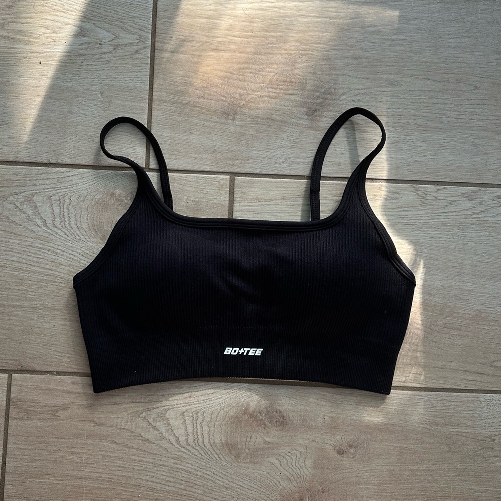 NWT - BO + TEE bralette